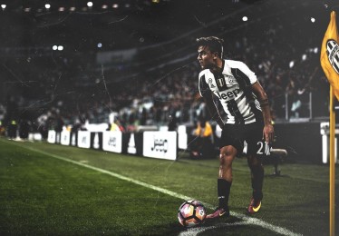 华体会HTH-研究揭示，男性因足球落泪频率是失恋的四倍，体育激情重塑情感表达