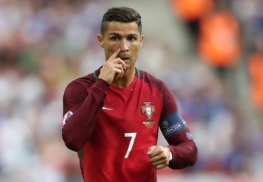 HTH.com：德科操盘续约大局落定，巴萨核心阵容锁定未来基石